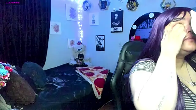 Luise Meyrink online show from 03-11-25, 03:59