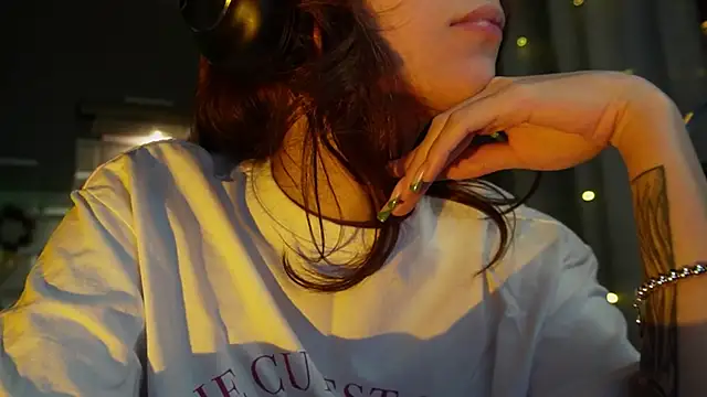 Snapshot of BOOLOCHKAA chatting on 12-26-24, 01:21 BOOLOCHKAA online show from 12-26-24, 01:21