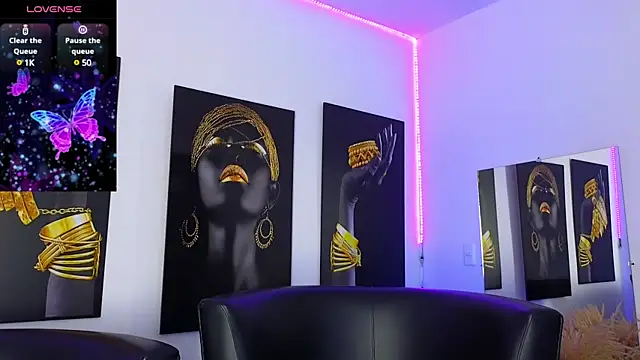 Snapshot of _brenna_hanson chatting on 02-19-25, 07:05  brenna hanson online show from 02-19-25, 07:05