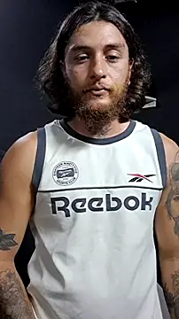 Snapshot of raymon616 chatting on 09-29-25, 01:11 raymon616 online show from 09-29-25, 01:11