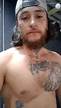 Snapshot of raymon616 chatting on 10-12-25, 02:05 raymon616 online show from 10-12-25, 02:05