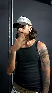 Snapshot of raymon616 chatting on 11-07-25, 12:43 raymon616 online show from 11-07-25, 12:43