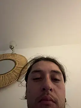 Snapshot of raymon616 chatting on 03-04-26, 10:27 raymon616 online show from 03-04-26, 10:27