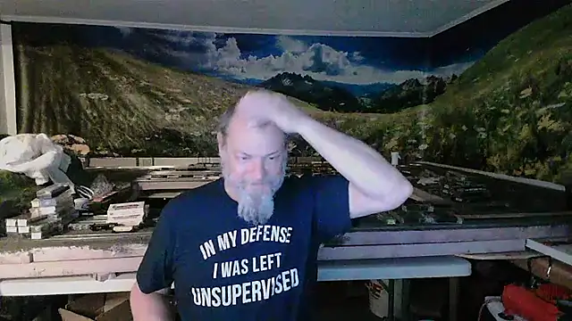 JamesRhodes1 online show from 12-21-25, 01:24