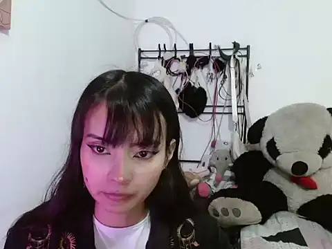  annie rosse online show from 12-02-25, 07:20