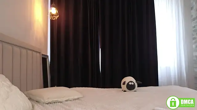 Snapshot of CutieBeauty chatting on 09-18-25, 10:06 CutieBeauty online show from 09-18-25, 10:06