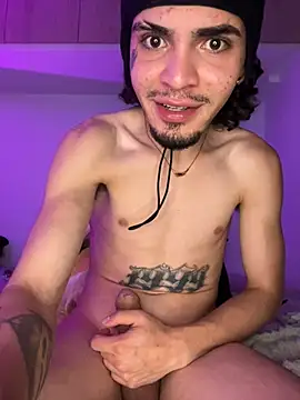 aangie  uwu online show from 02-18-25, 04:15