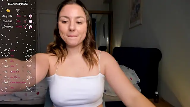 ThreeshaWhite online show from 02-27-25, 08:28