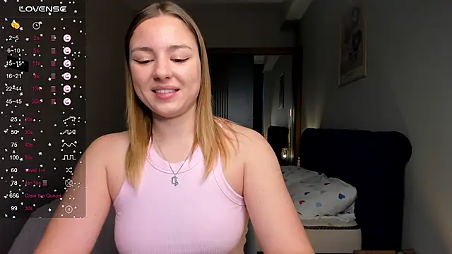 ThreeshaWhite online show from 03-23-25, 04:49