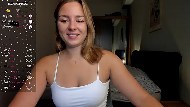 ThreeshaWhite online show from 09-11-25, 04:56