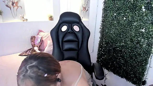 Snapshot of Abby_Mae_ chatting on 01-08-25, 03:08 Abby Mae online show from 01-08-25, 03:08