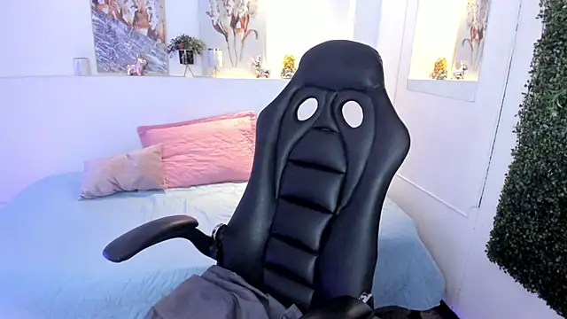 Snapshot of Abby_Mae_ chatting on 01-30-25, 04:48 Abby Mae online show from 01-30-25, 04:48