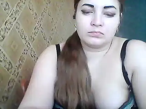 Elizabeth Meow online show from 04-13-26, 05:13