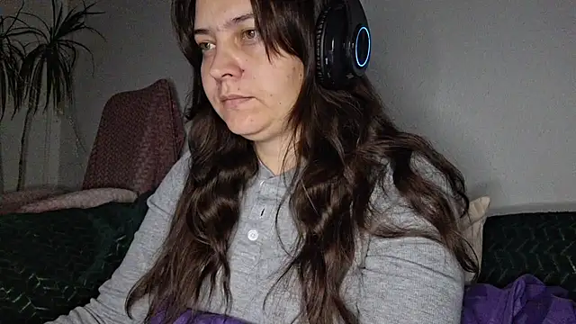 Cyndee Winter online show from 10-29-25, 06:31