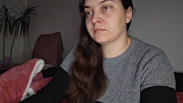 Cyndee Winter online show from 11-18-25, 04:44