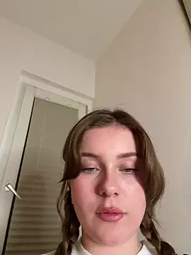 MaribelRiver online show from 01-01-25, 07:21