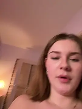 MaribelRiver online show from 02-04-25, 11:49