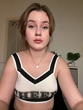 MaribelRiver online show from 02-10-25, 12:19