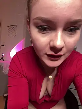 MaribelRiver online show from 02-12-25, 05:26