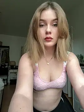 MaribelRiver online show from 03-13-25, 12:02