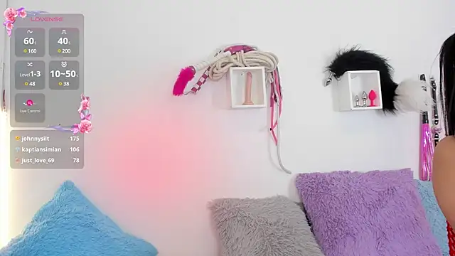 Snapshot of Jentokio chatting on 12-11-24, 02:41 Jentokio online show from 12-11-24, 02:41