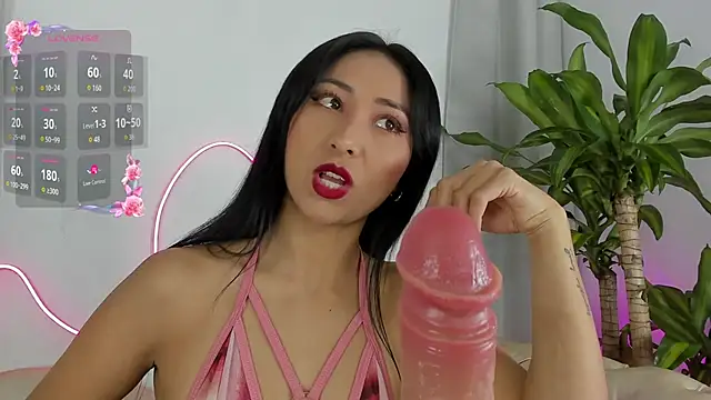 Snapshot of Jentokio chatting on 09-25-25, 12:03 Jentokio online show from 09-25-25, 12:03