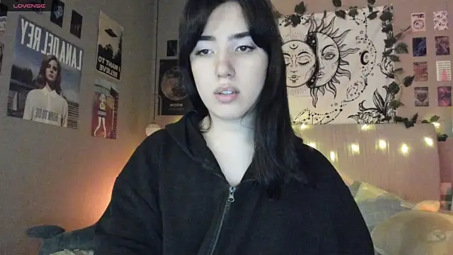 Snapshot of Anisawithlove chatting on 01-01-25, 09:09 Anisawithlove online show from 01-01-25, 09:09