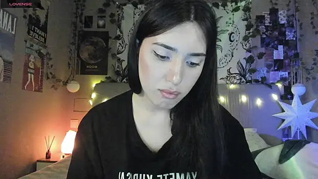 Anisawithlove online show from 02-27-25, 06:09