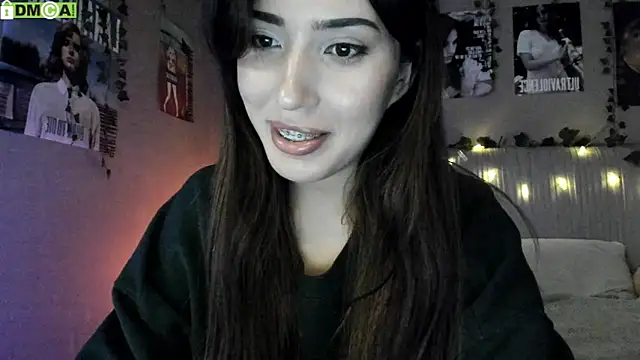 Snapshot of Anisawithlove chatting on 10-11-25, 08:57 Anisawithlove online show from 10-11-25, 08:57