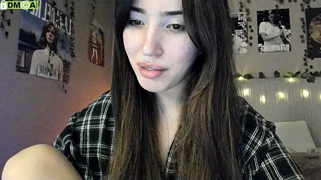 Snapshot of Anisawithlove chatting on 11-06-25, 05:36 Anisawithlove online show from 11-06-25, 05:36