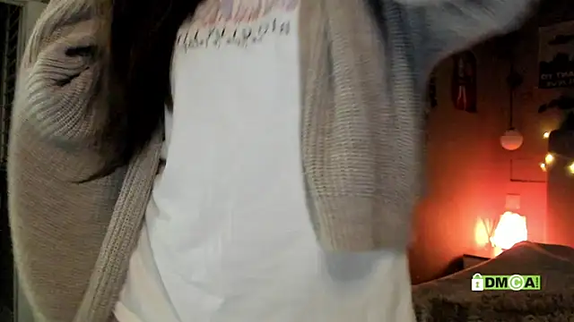 Anisawithlove online show from 12-23-25, 10:24