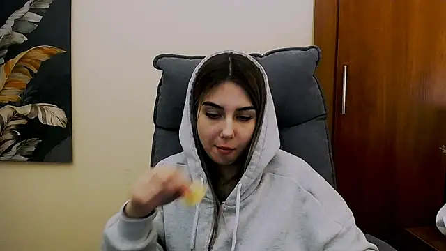 Snapshot of Lili_magic chatting on 02-11-25, 03:29 Lili magic online show from 02-11-25, 03:29