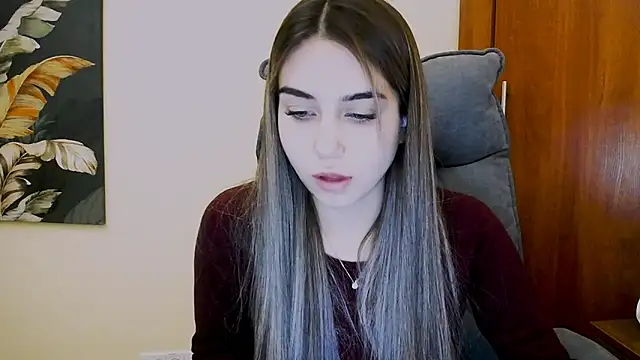 Snapshot of Lili_magic chatting on 02-18-25, 04:26 Lili magic online show from 02-18-25, 04:26