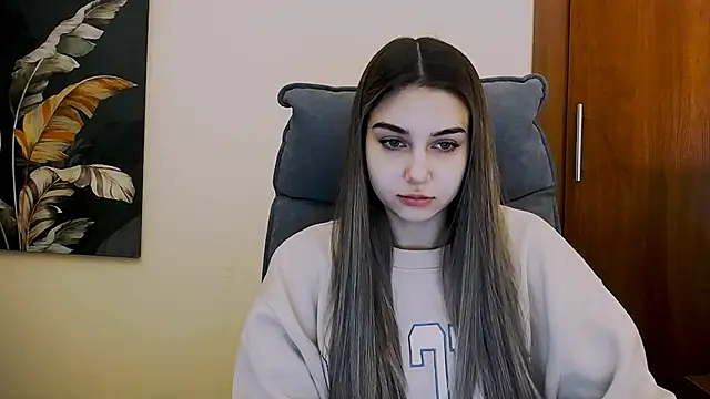 Snapshot of Lili_magic chatting on 02-27-25, 12:34 Lili magic online show from 02-27-25, 12:34