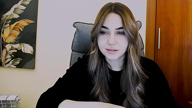 Snapshot of Lili_magic chatting on 03-04-25, 02:21 Lili magic online show from 03-04-25, 02:21