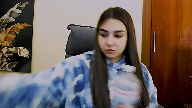 Snapshot of Lili_magic chatting on 03-06-25, 01:46 Lili magic online show from 03-06-25, 01:46