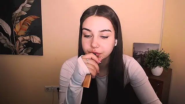 Snapshot of Lili_magic chatting on 09-10-25, 12:27 Lili magic online show from 09-10-25, 12:27