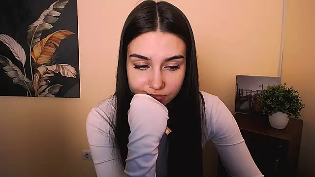 Snapshot of Lili_magic chatting on 09-17-25, 12:29 Lili magic online show from 09-17-25, 12:29