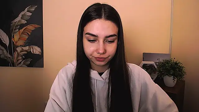 Snapshot of Lili_magic chatting on 10-03-25, 07:16 Lili magic online show from 10-03-25, 07:16