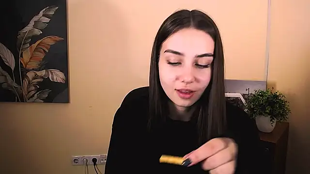 Snapshot of Lili_magic chatting on 10-04-25, 12:25 Lili magic online show from 10-04-25, 12:25