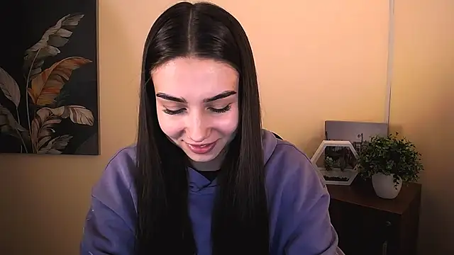 Snapshot of Lili_magic chatting on 10-05-25, 12:25 Lili magic online show from 10-05-25, 12:25