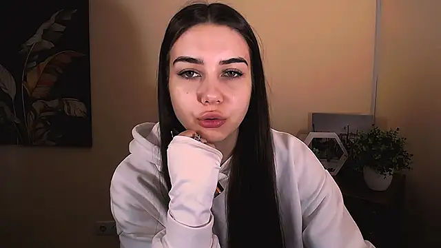 Snapshot of Lili_magic chatting on 10-12-25, 06:56 Lili magic online show from 10-12-25, 06:56