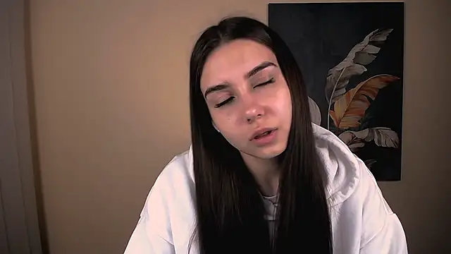 Snapshot of Lili_magic chatting on 10-23-25, 09:41 Lili magic online show from 10-23-25, 09:41