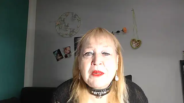Blasflittchen online show from 06-14-26, 09:55