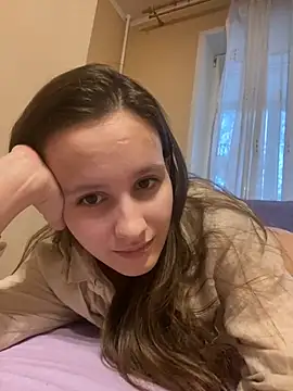 Snapshot of babywaifu chatting on 12-20-24, 12:05 babywaifu online show from 12-20-24, 12:05