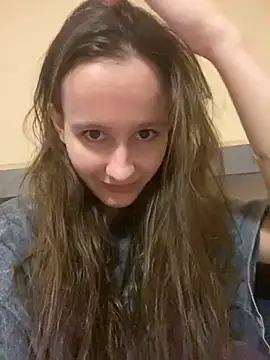 Snapshot of babywaifu chatting on 02-13-25, 04:39 babywaifu online show from 02-13-25, 04:39