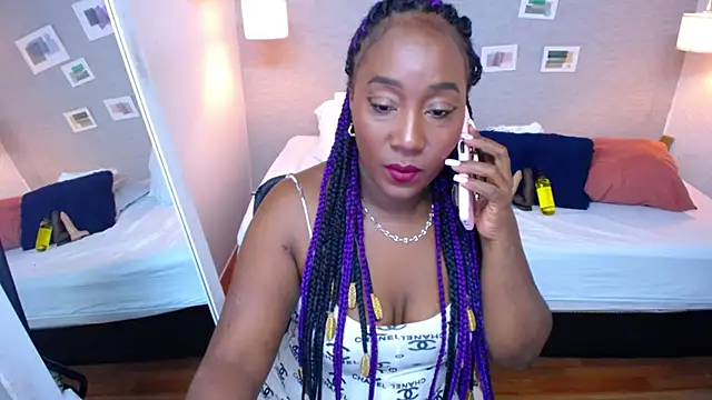 kiara evanss online show from 01-15-25, 05:05