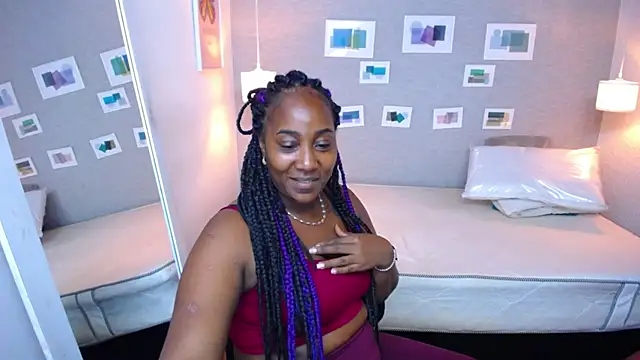 kiara evanss online show from 02-06-25, 08:13