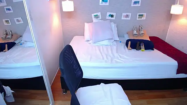 kiara evanss online show from 02-21-25, 11:21