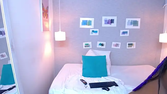 kiara evanss online show from 03-06-25, 02:30